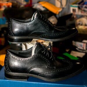 Cole Haan  Modern Essentials Wingtip Oxford